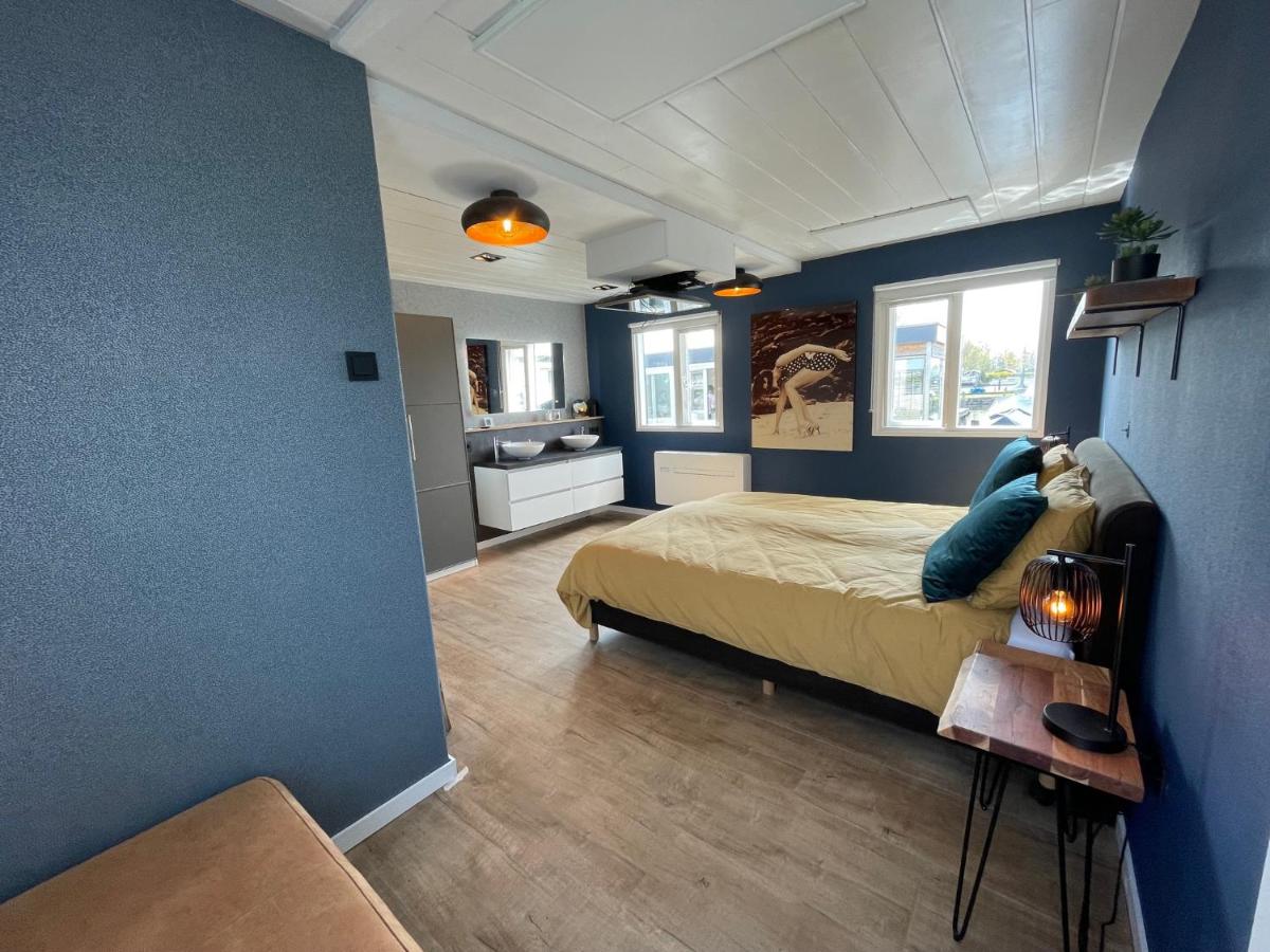 Poellodge XL, houseboat met whirlpool en sauna - 3