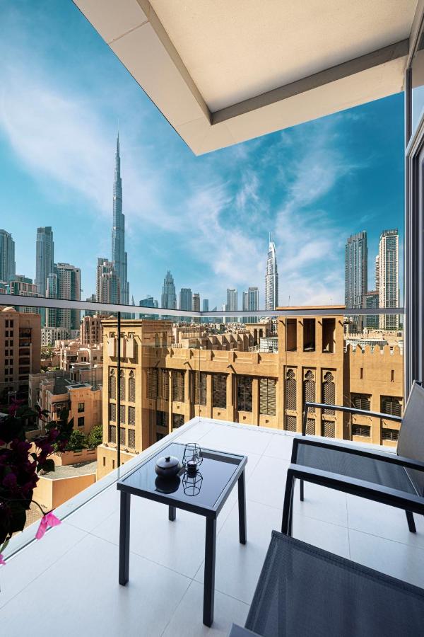 Iconic Burj Khalifa Views from Luxury 1BR Home - 3