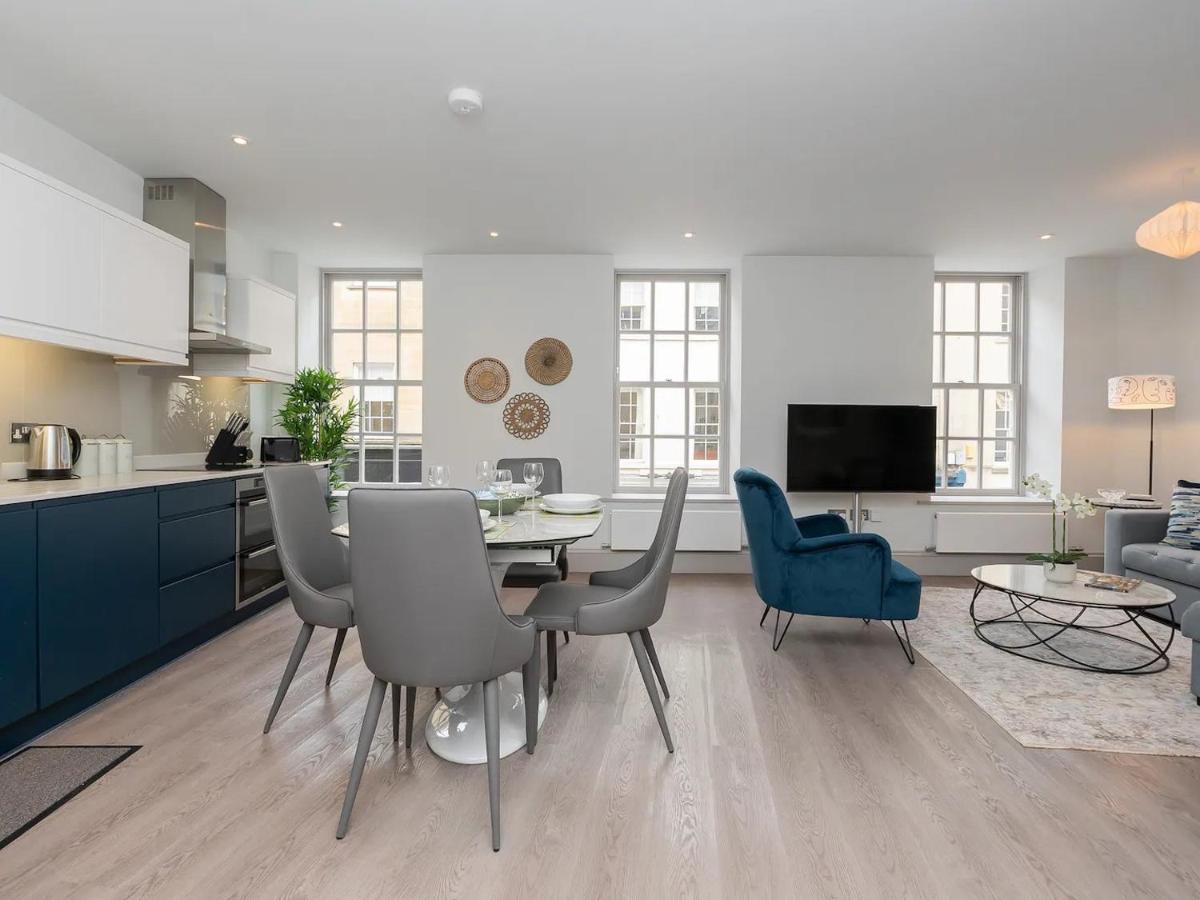 Stylish 2-bed apartment in the heart of Bath - Pass the Keys - 4