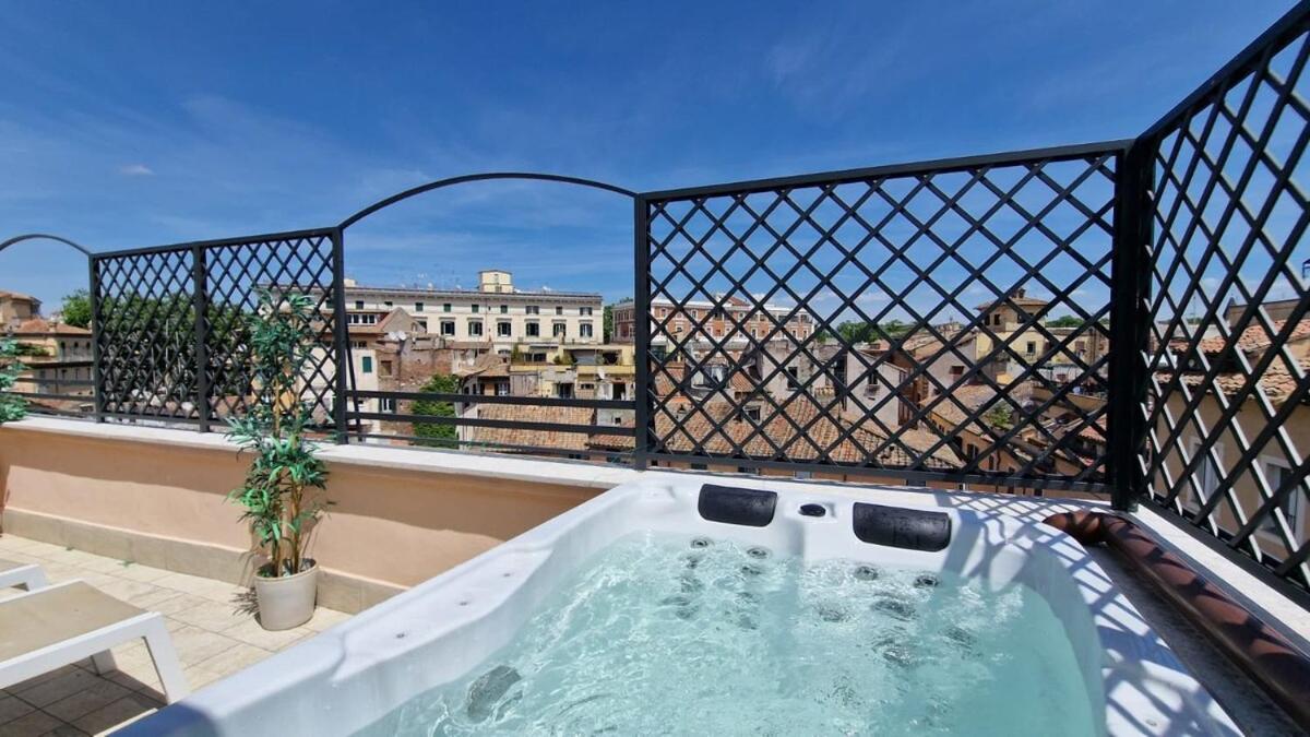 Luxury Top Floor in Trastevere