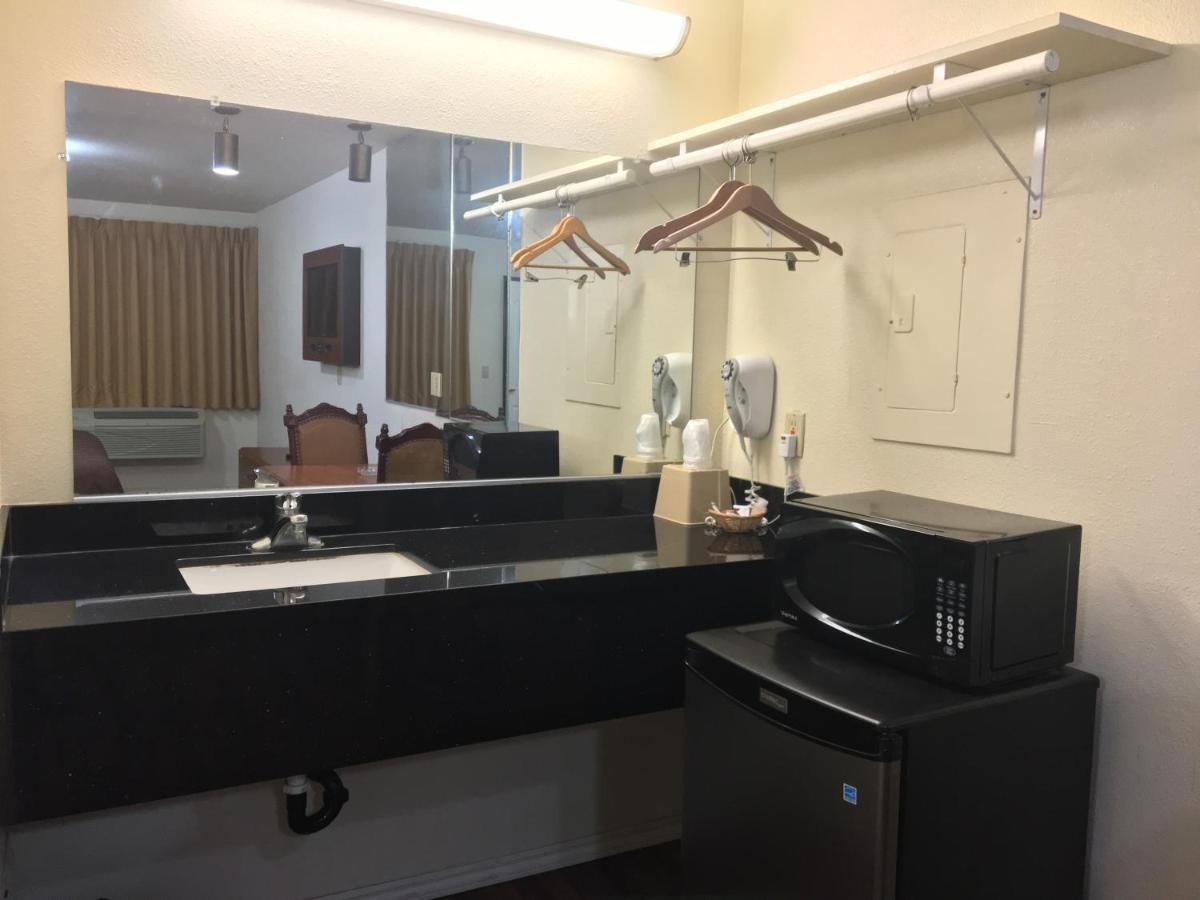 Siesta Inn — photo 15