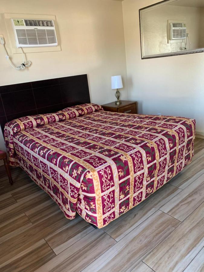 Jerry's Motel Of Oakdale — photo 23