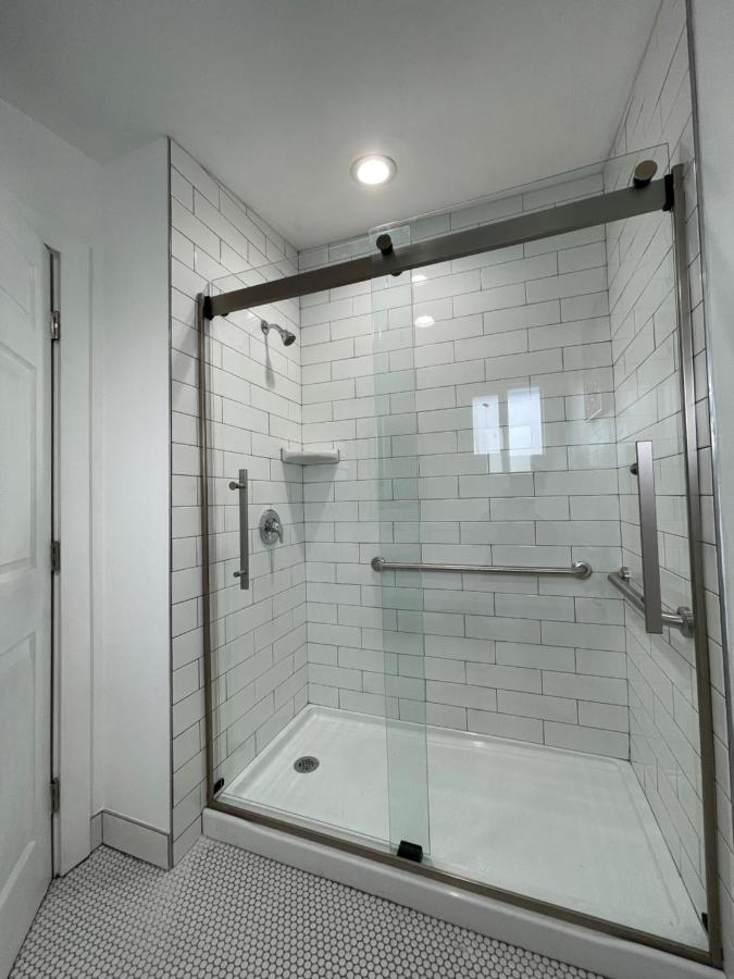 Sunny Sands Inn — photo 3