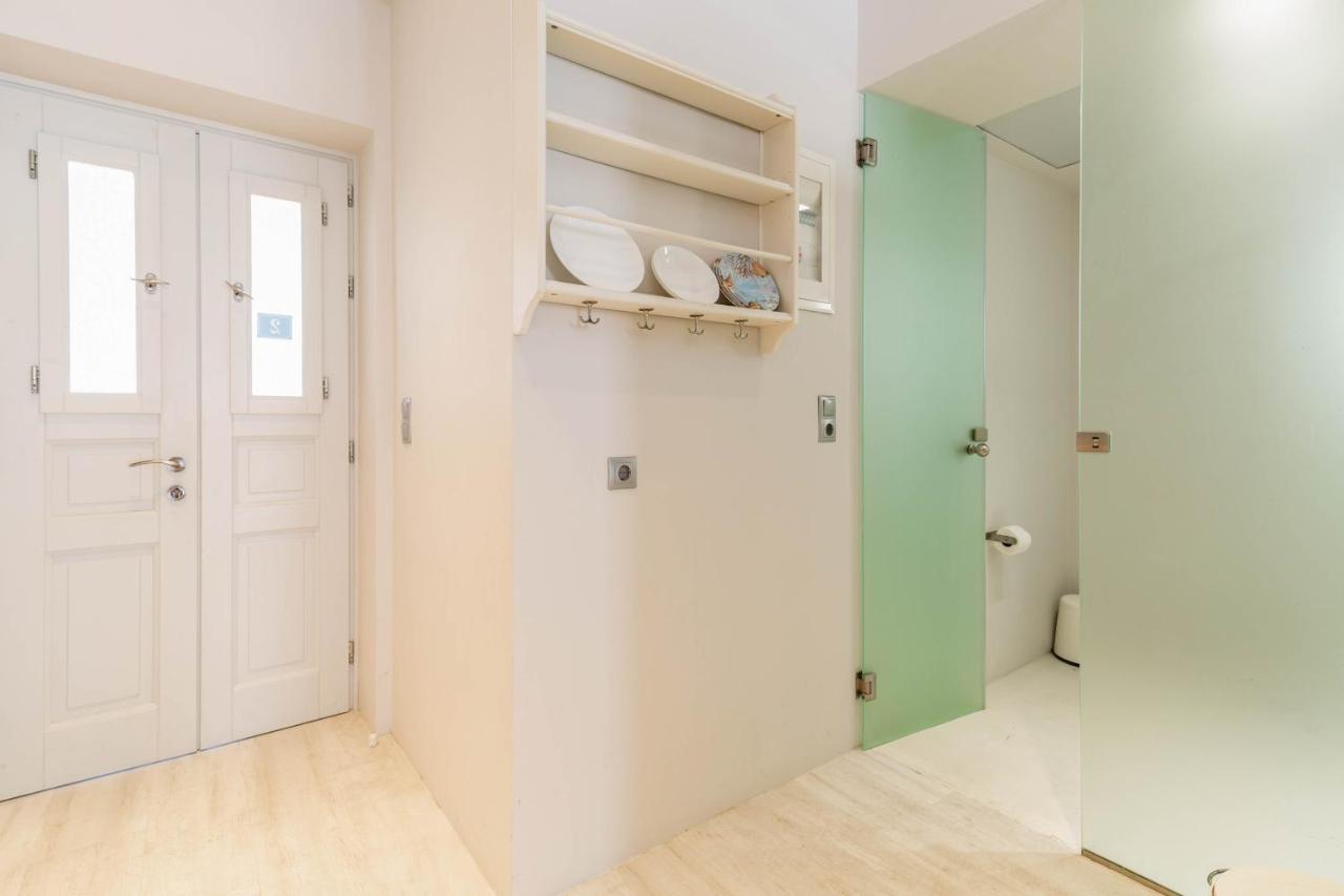 Elenitas flat next to the Windmills - 3