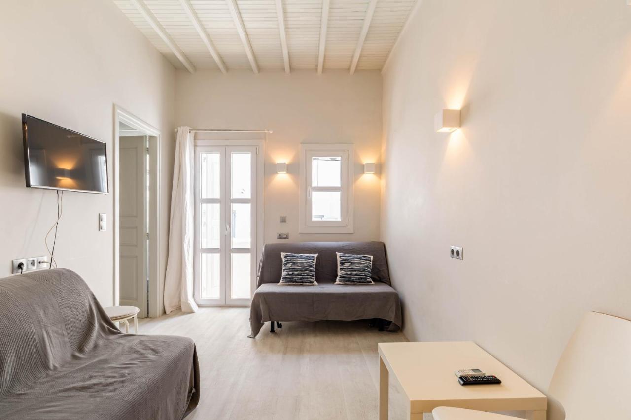 Elenitas flat next to the Windmills - 2