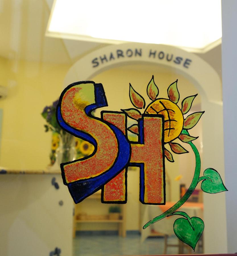Sharon House - 4
