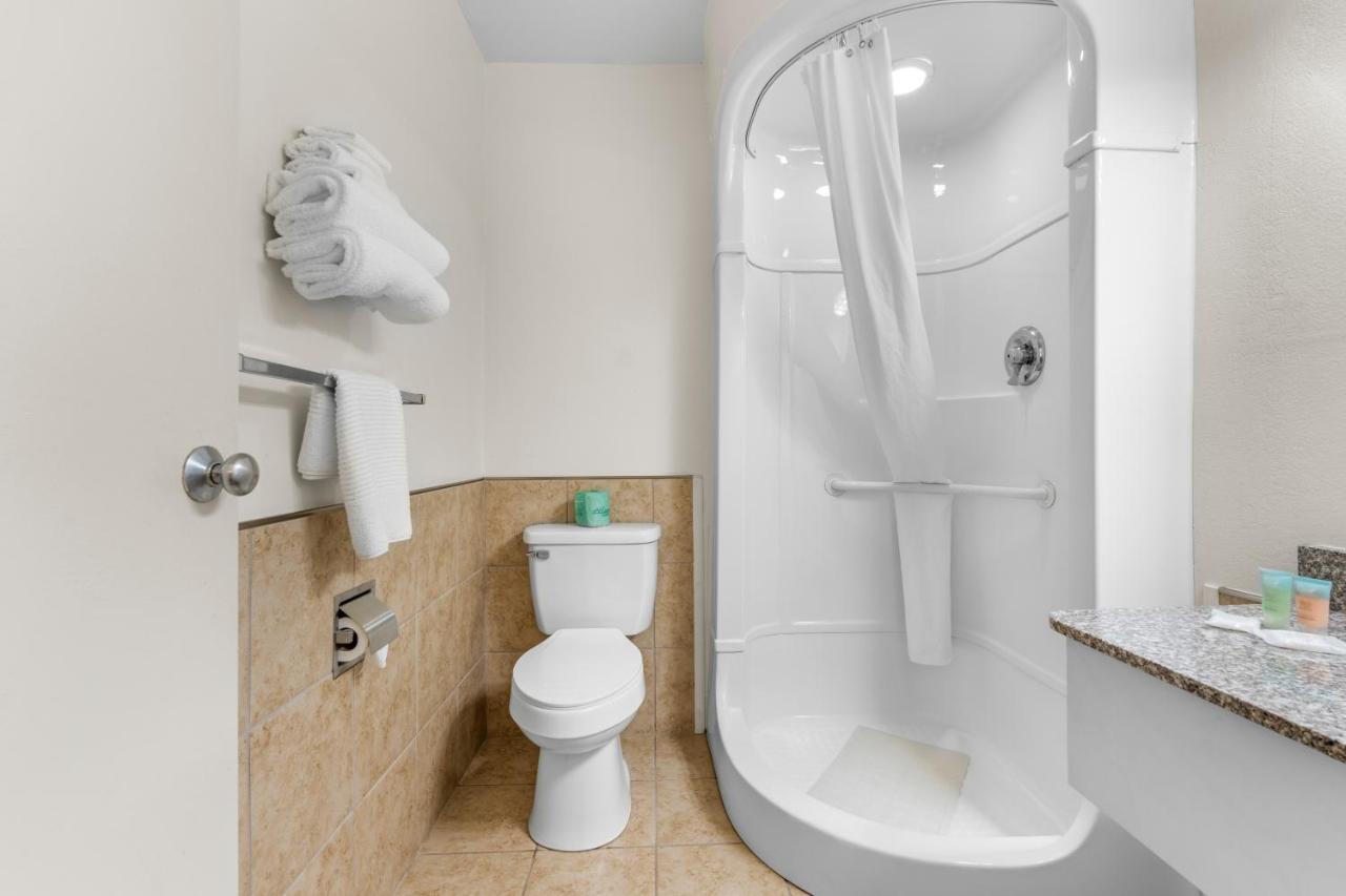American Best Inn — photo 10