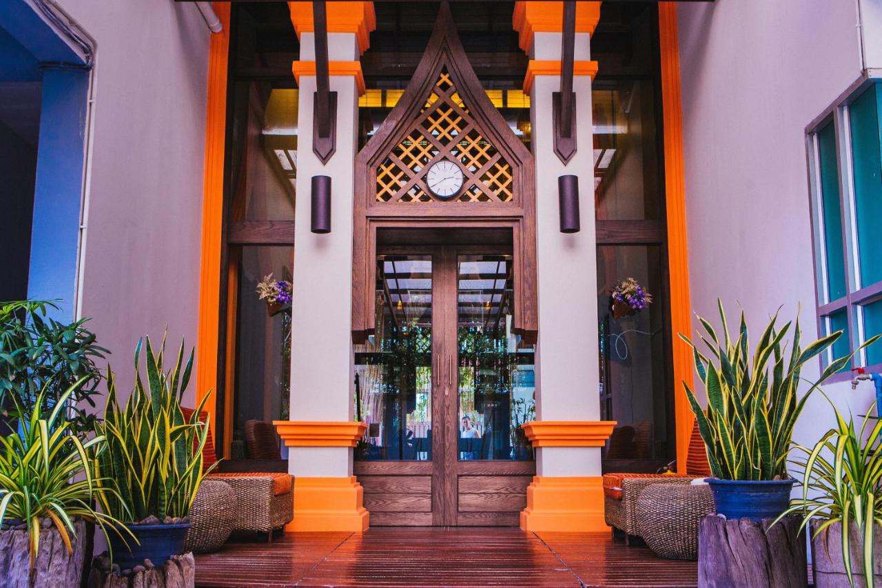 Paragon Inn Lat Krabang Thailand Booking Com