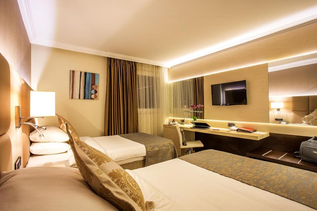 Ramada by Wyndham Sofia City Center photo