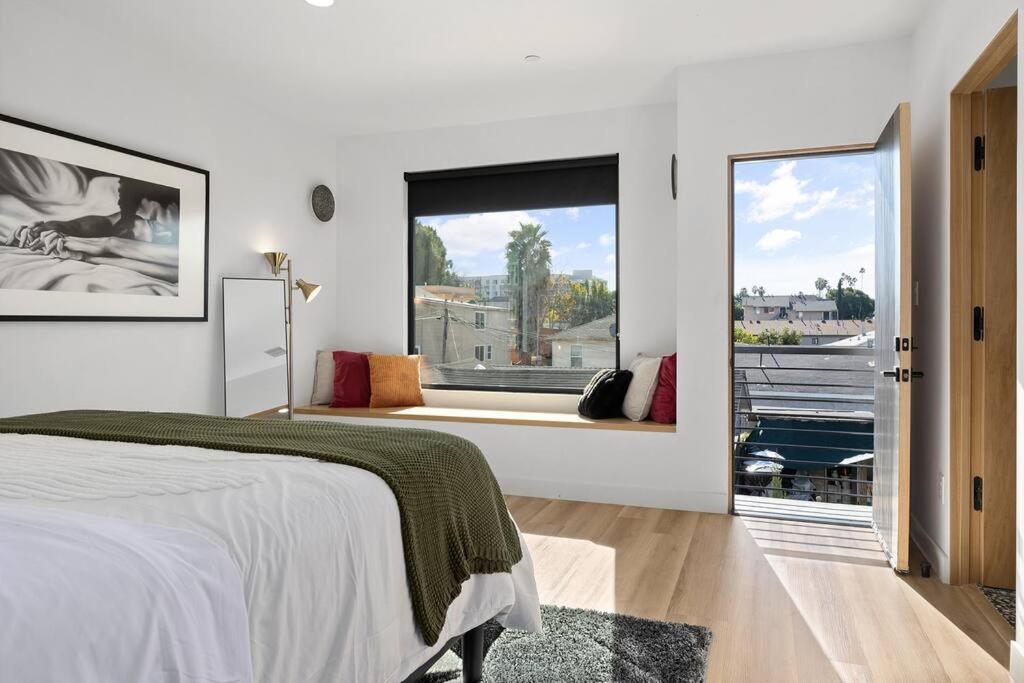 Rooftop 3B 3BA House Near Dodger Stadium and DTLA - 2