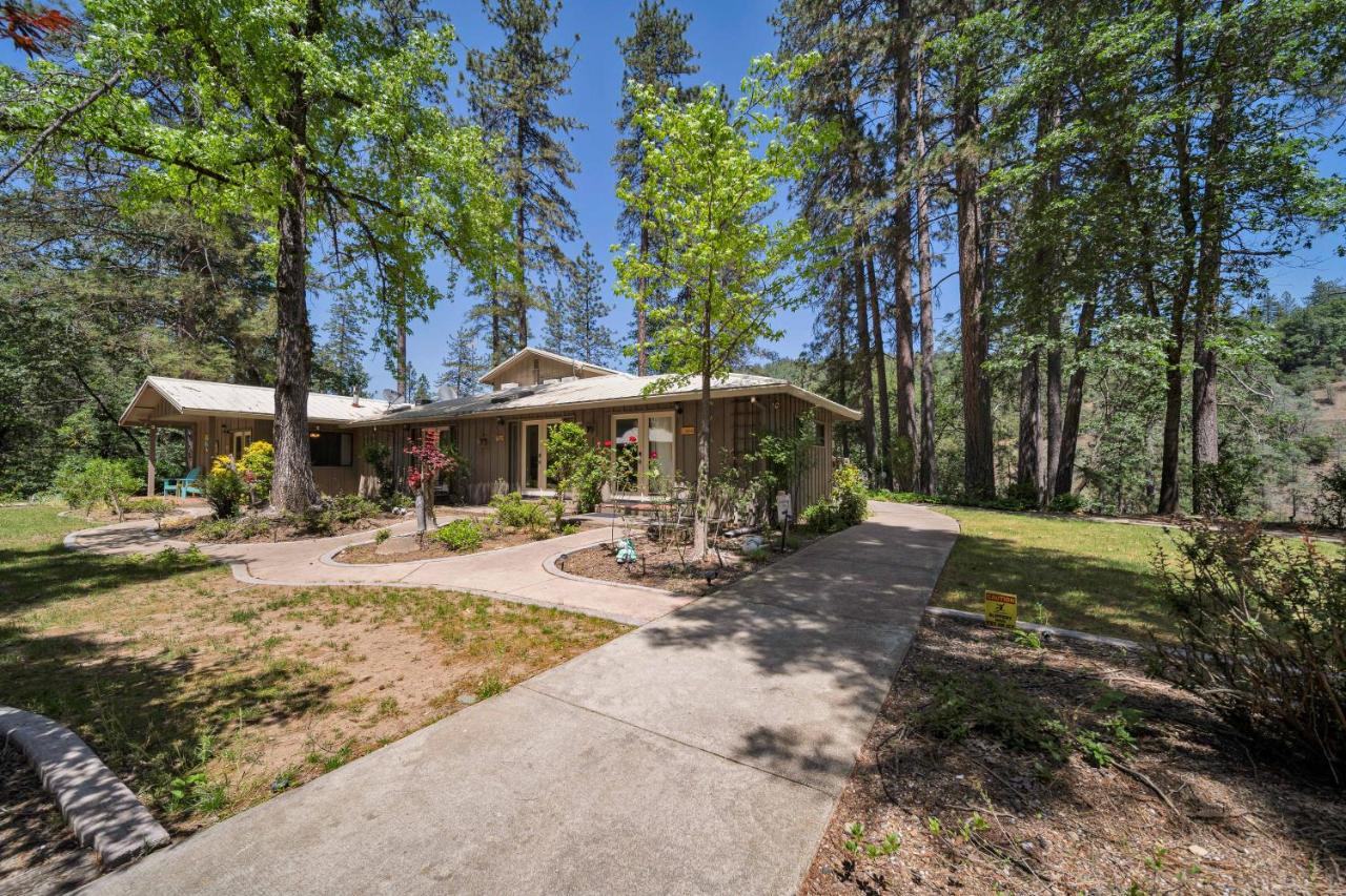 The Inn at Shasta Lake — photo 1
