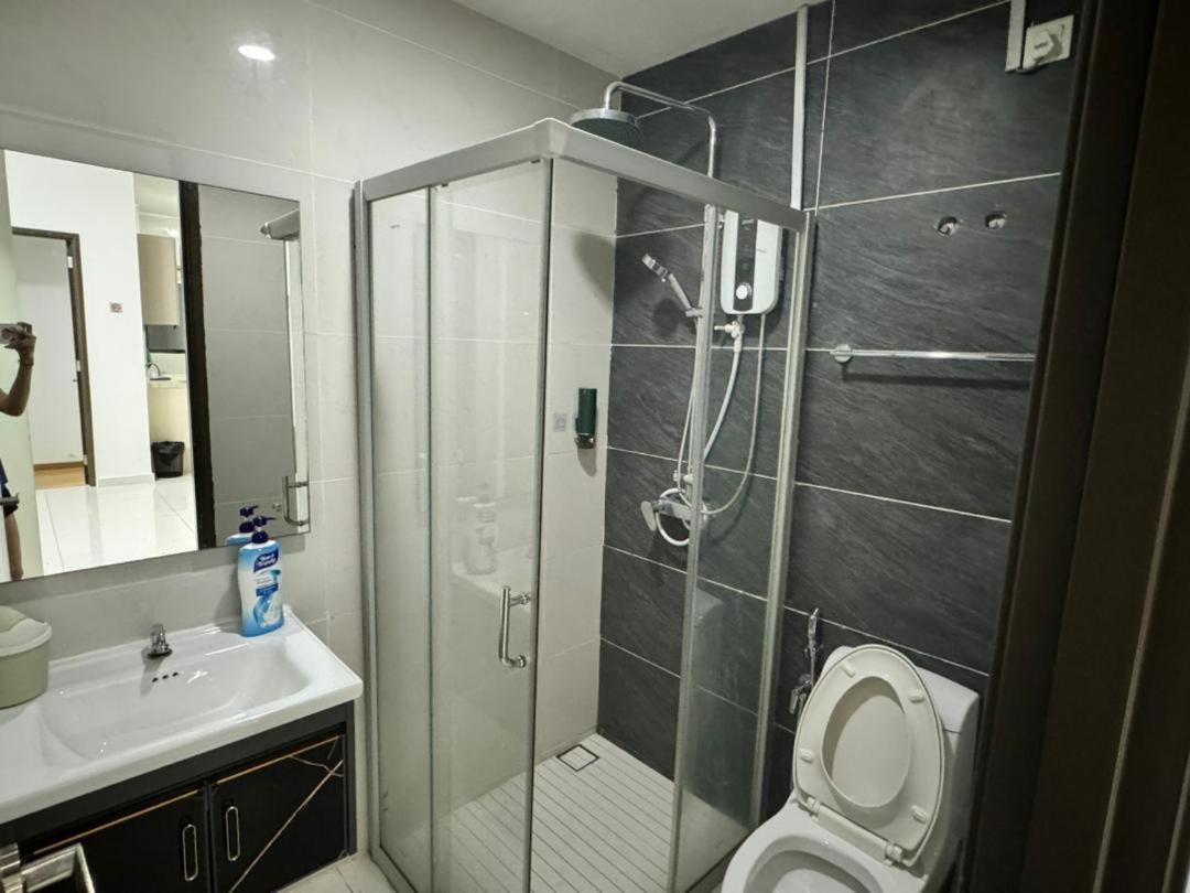 Vesta Homes, Danga Bay Baypoint with Seaview, Johor Bahru - 2