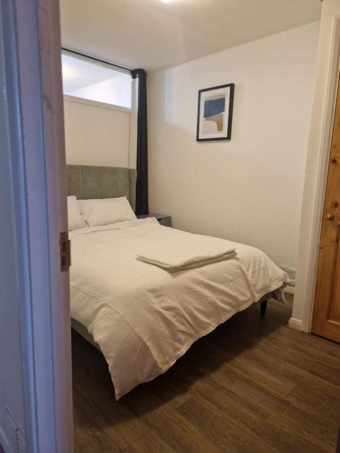 A Lovely two bedrooms flat - 2