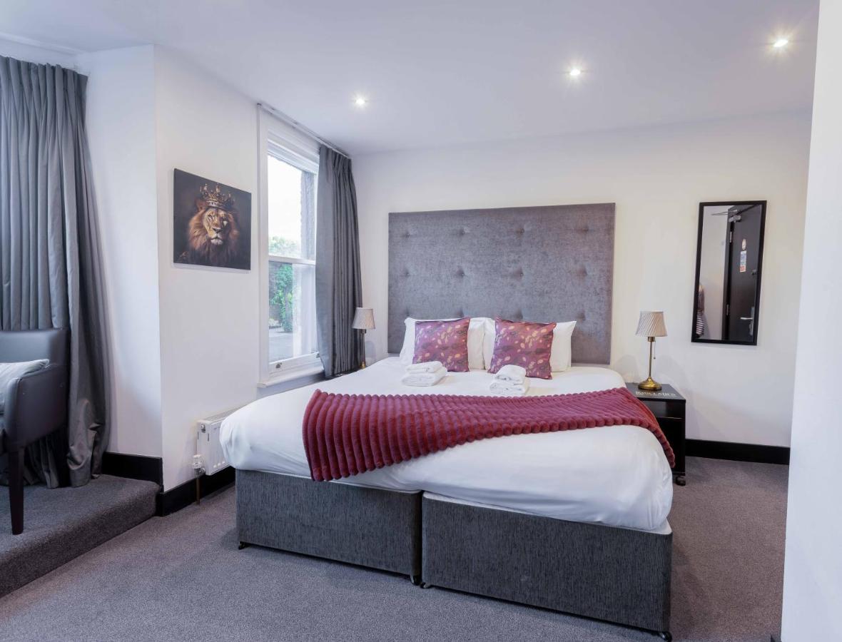 Superior Double or Twin Room