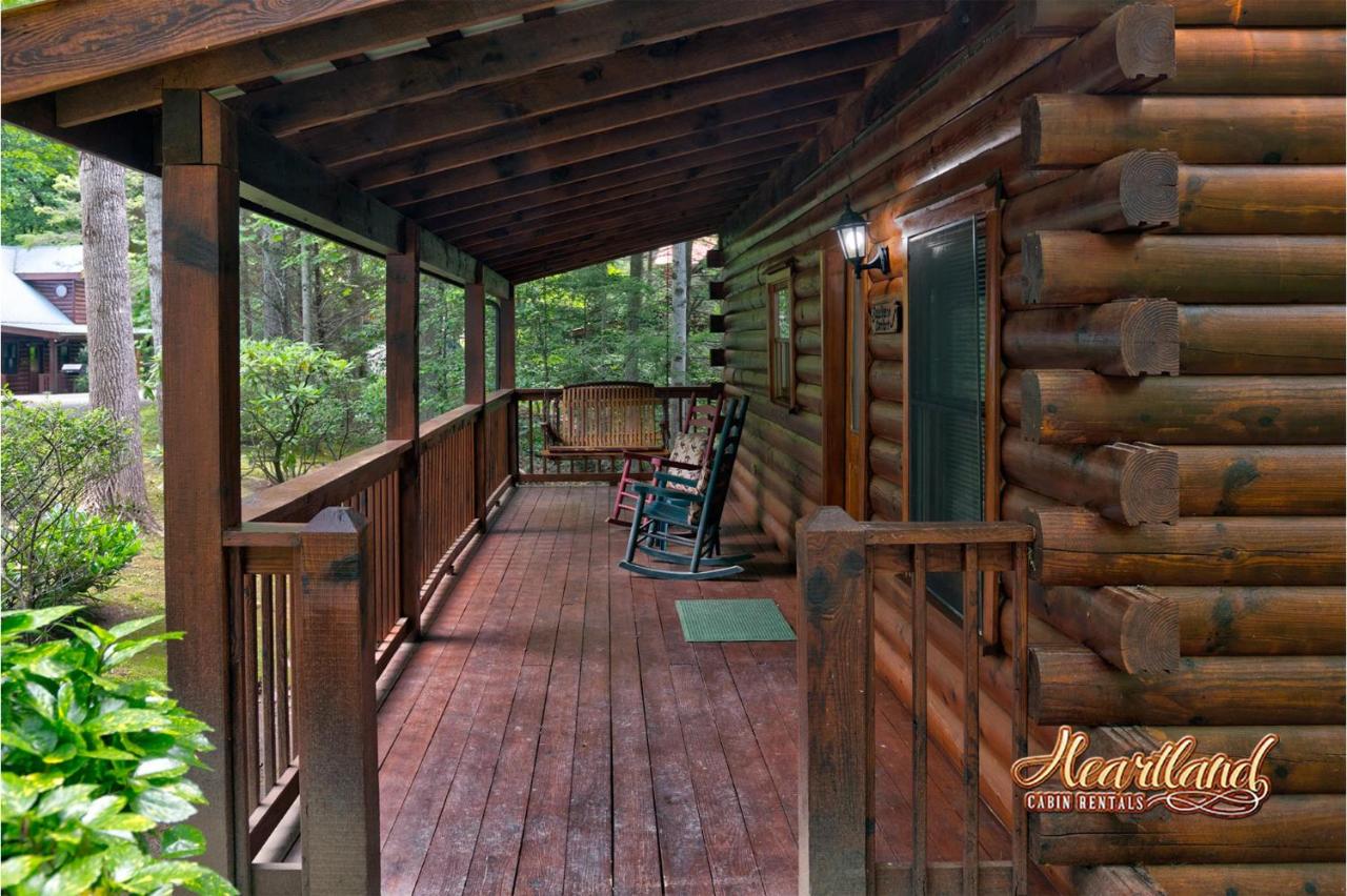 Southern Comfort Cabin — photo 10