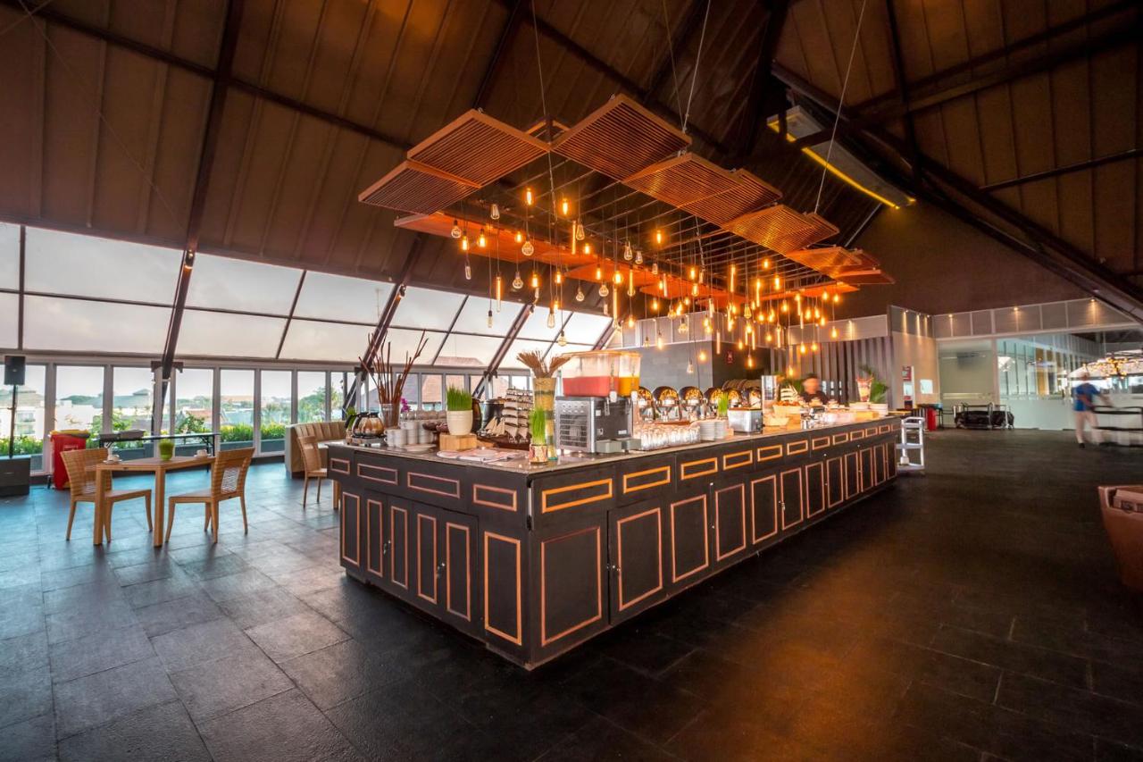 Kutabex Beachfront Hotel - 5