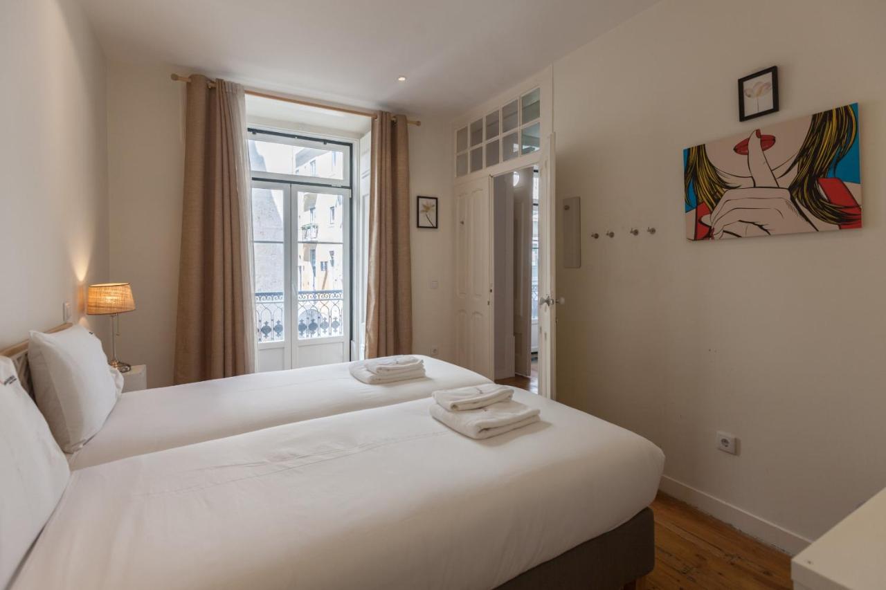 FLH Bairro Alto Spacious Apartment - 3