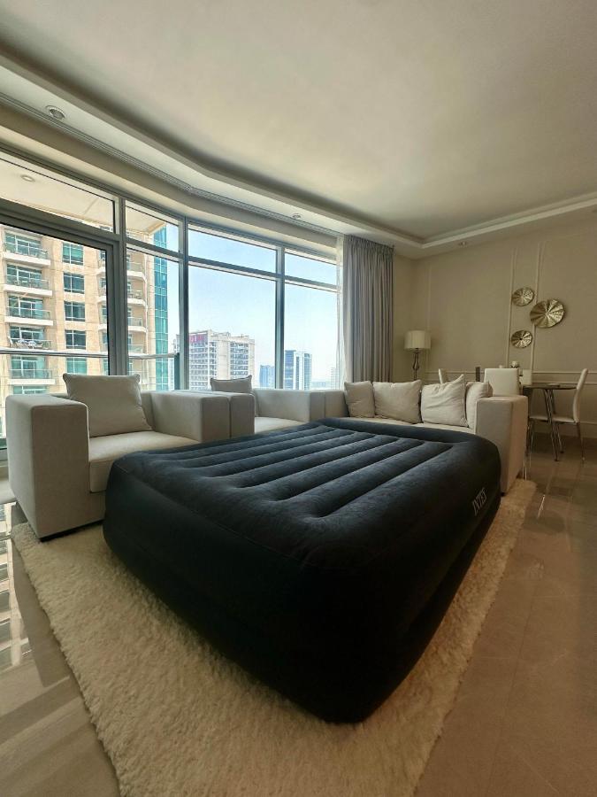 Stunning Burj and Fountain View - 2BR - 2