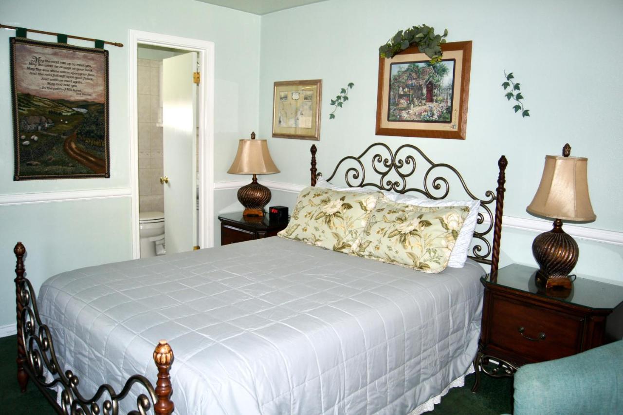 El Rancho Motel — photo 15