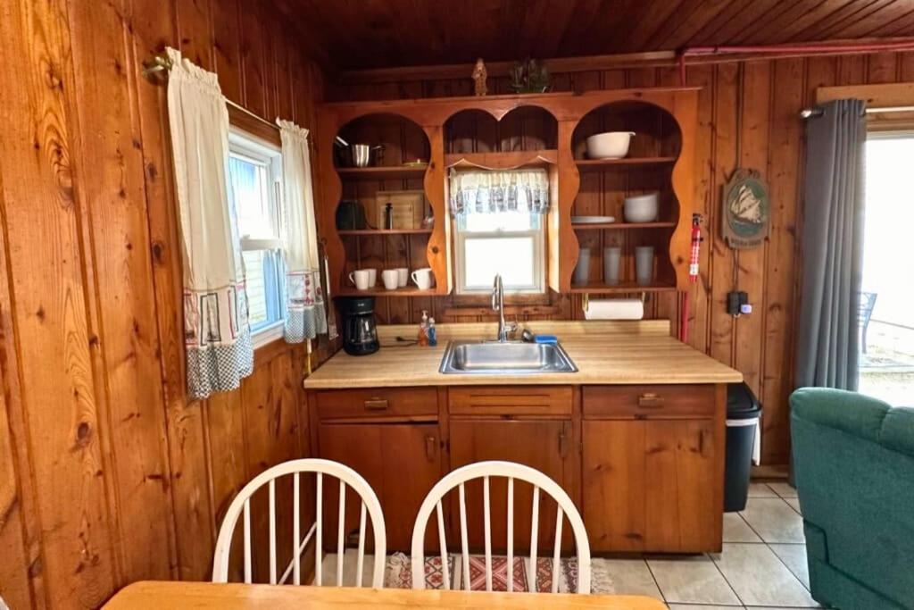 Cozy Cabins — photo 8