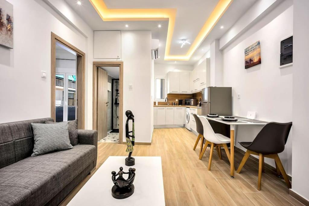 Artemis Modern Apartment - 4