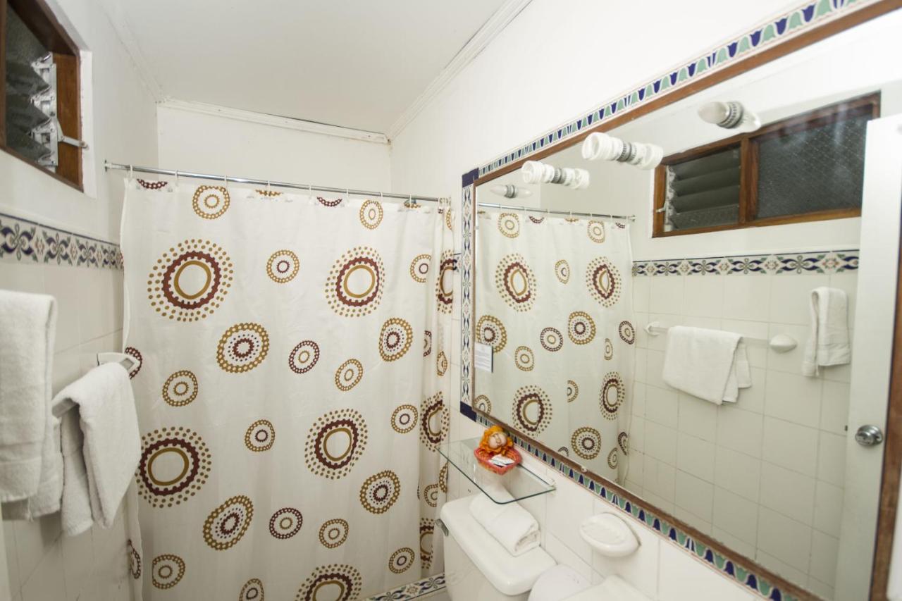 Hotel 1492 photo