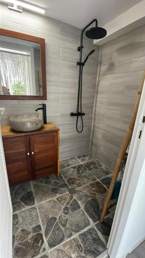 Blue Lagoon, cottage les pieds dans l eau - 5