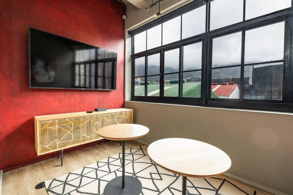 Trendy Studio in CT - CoWorking - City Views - 5
