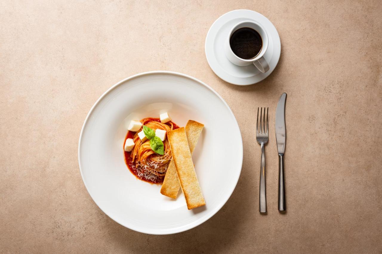 ENA Suite Hotel Namdaemun - 2