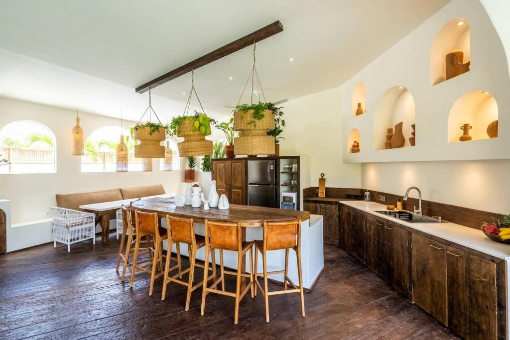 Villa Lilibelle, Balinese villa 4BR with mezzanine - 4