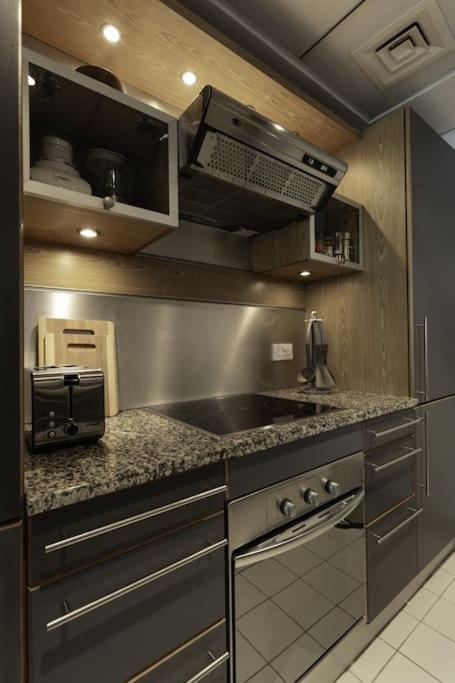 Dubai Marina Walking distance to metro Marina View - 5