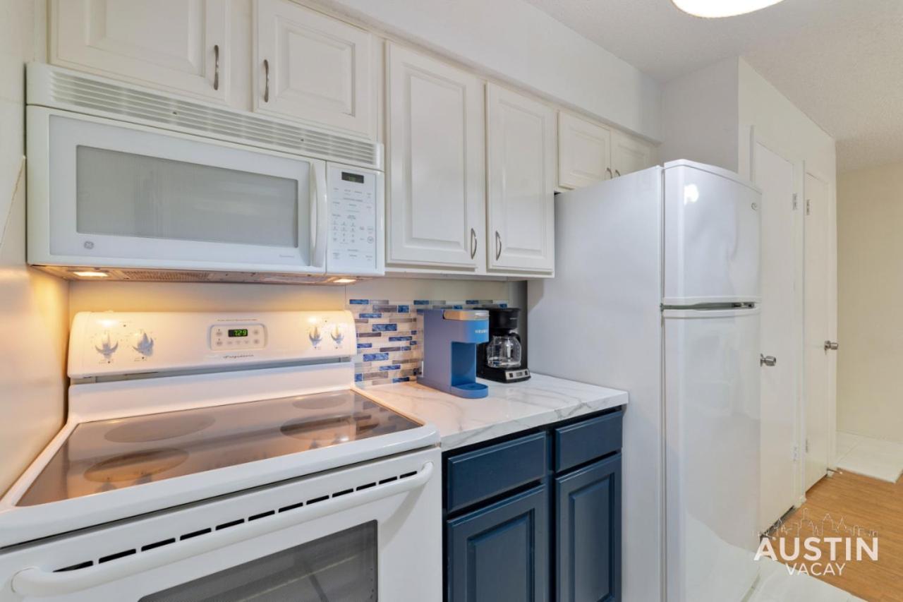 Waterfront Loft w Park View with Pool and Dock Access - 2