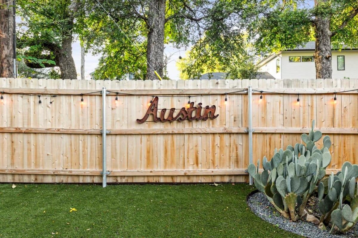 Mid-century home in Zilker with a backyard - 5