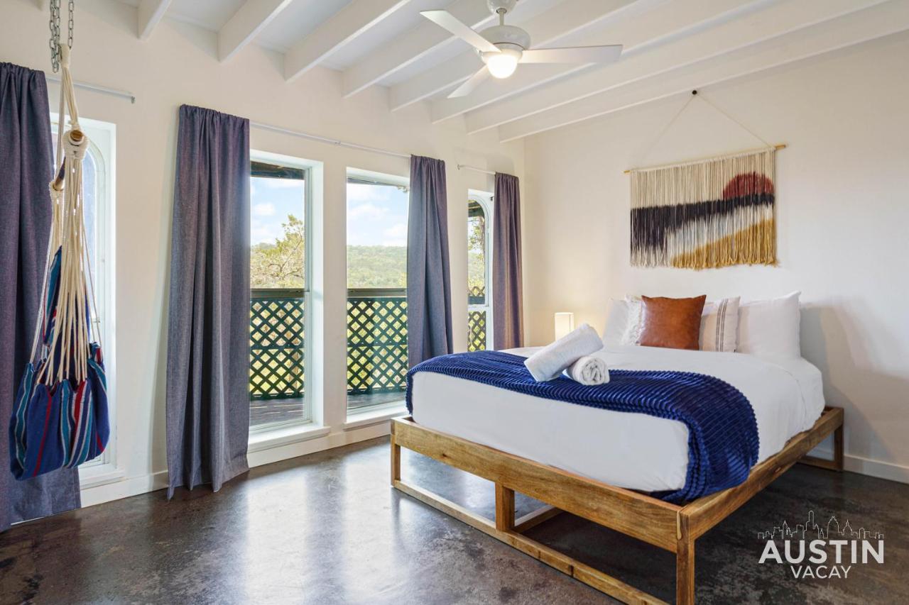 Sunset Waterfront 4BR 2BA w Pool and River Near Lake Travis by Austin Vacay - 2
