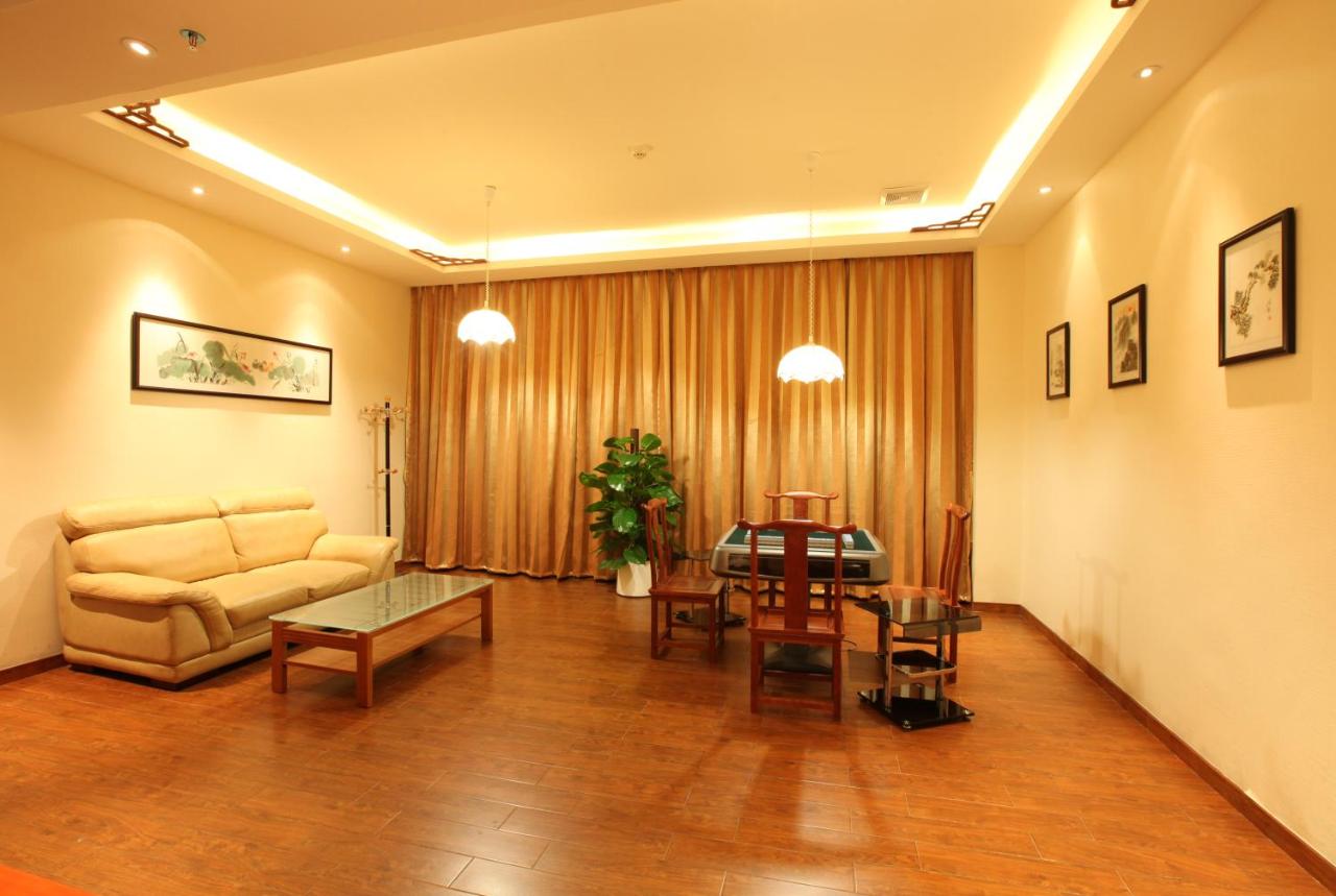 Guangzhou Cedar Hotel photo