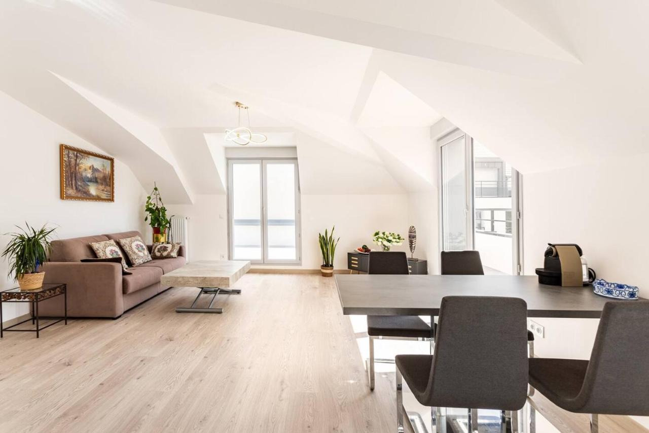 Le Petit Roof Top - 4