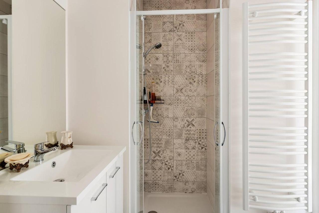 Le Petit Roof Top - 3