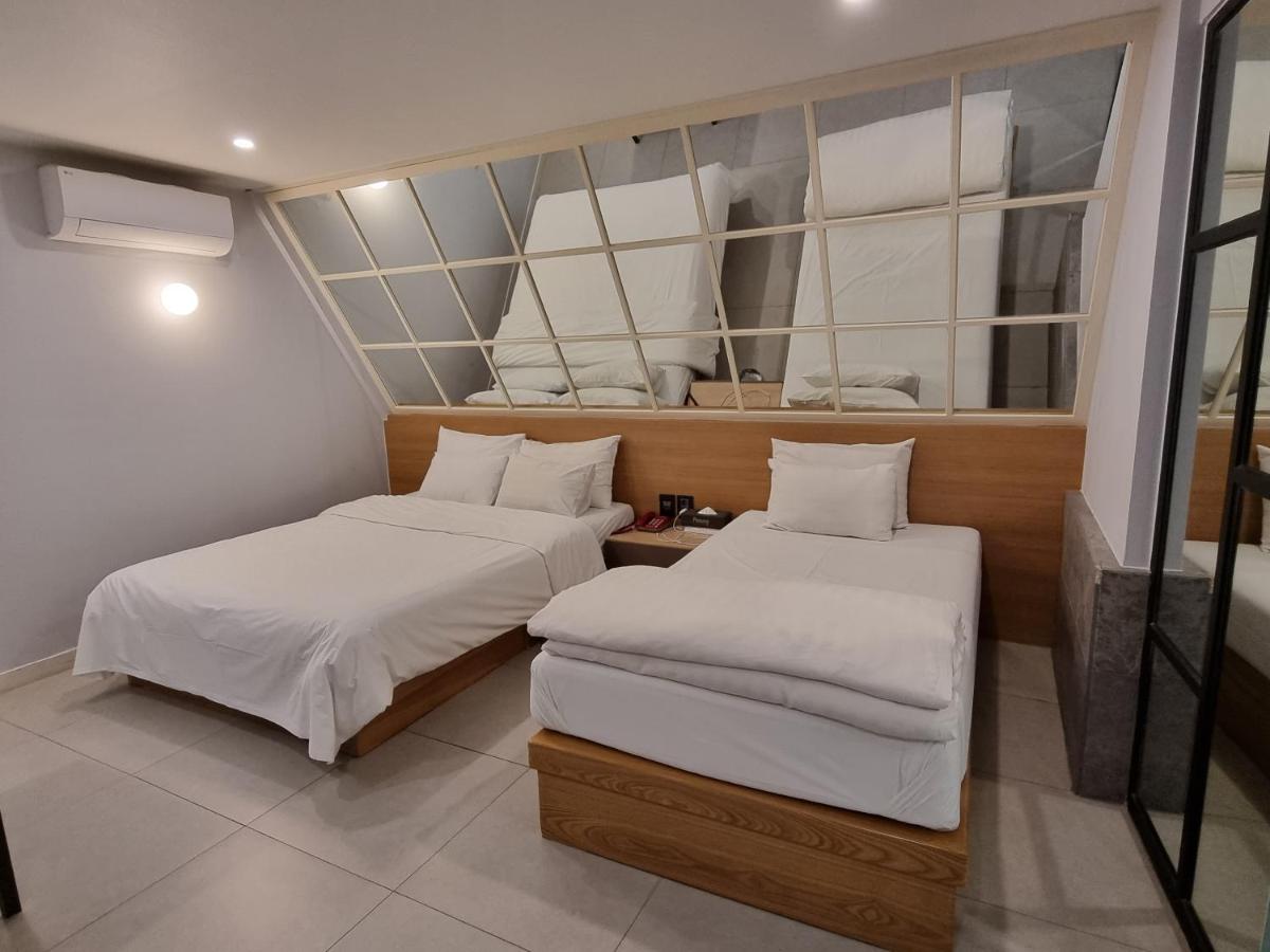 Jamsil Funny Hotel - 3