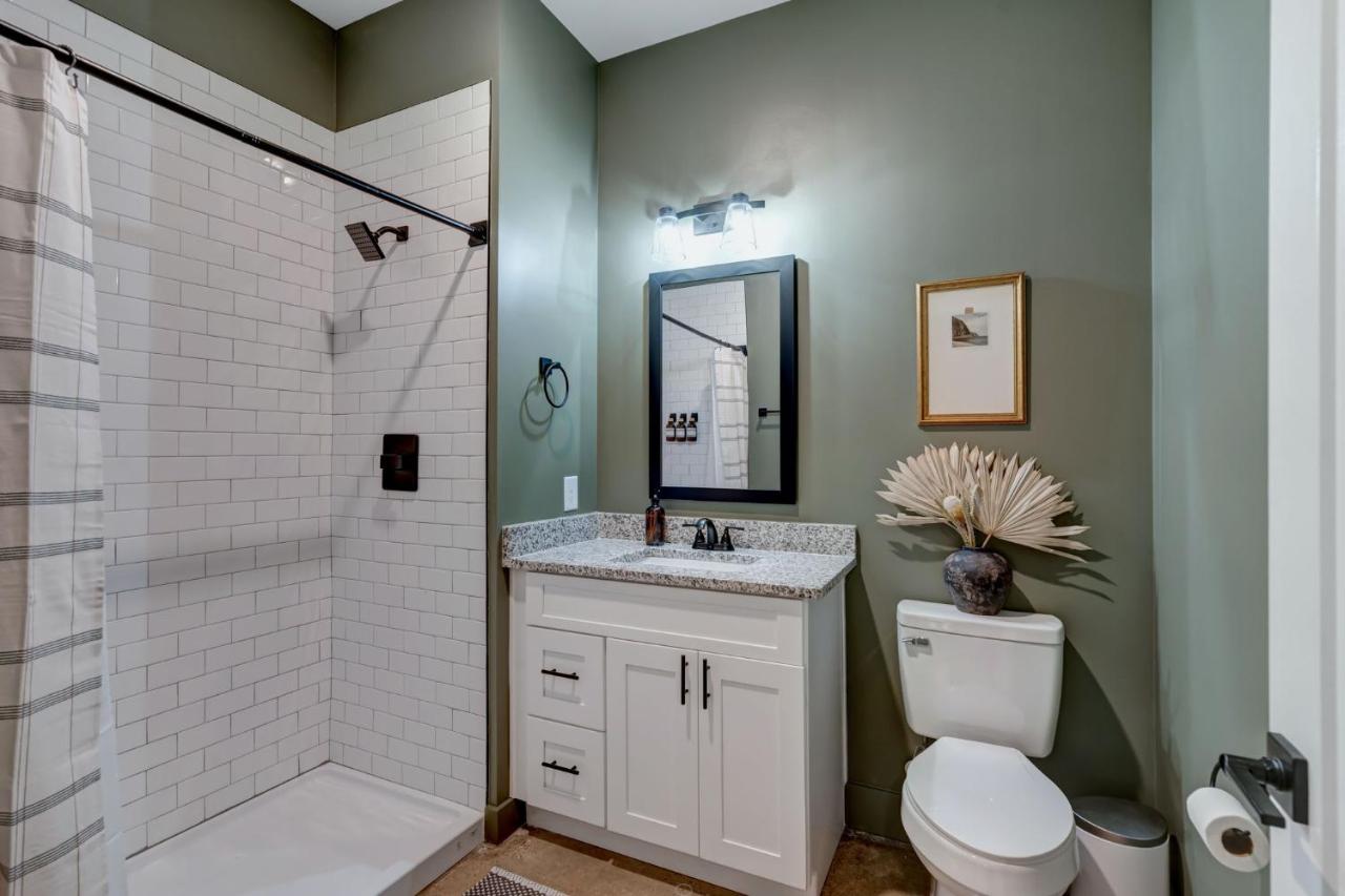 NEW Studio with 2 Beds 7 mins to Broadway - 2