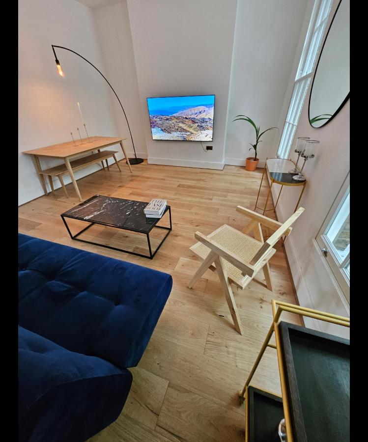 Mia residence, Waterloo 4bed Room Apa