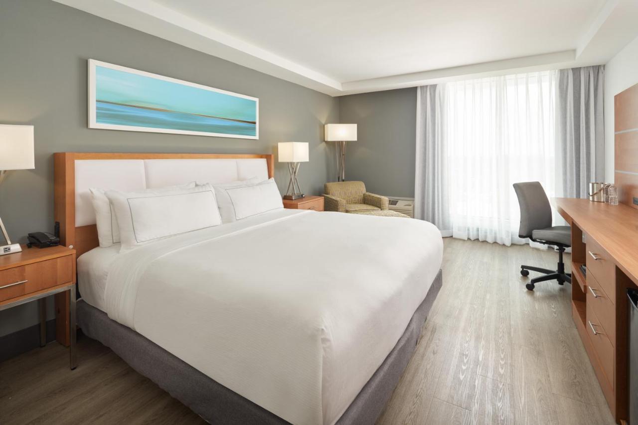 DoubleTree by Hilton Miami North I-95 - 2