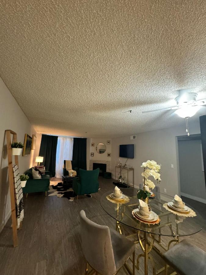 Hollywood Apartments Mario & No Themed With Pool FREE parking and WIFI - 5