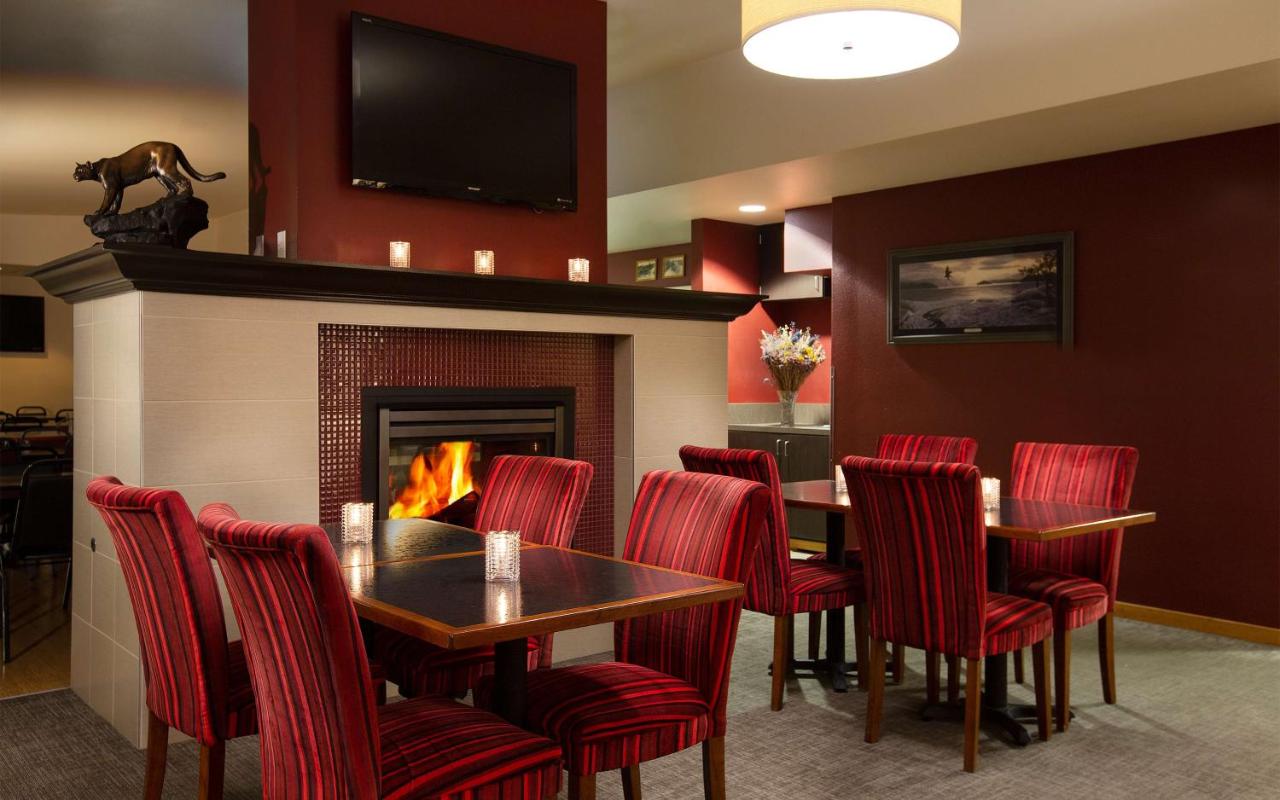 Coast Hilltop Inn — photo 11