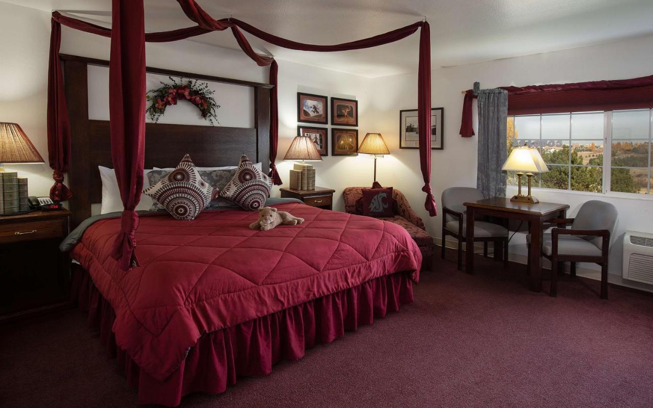 Coast Hilltop Inn — photo 20