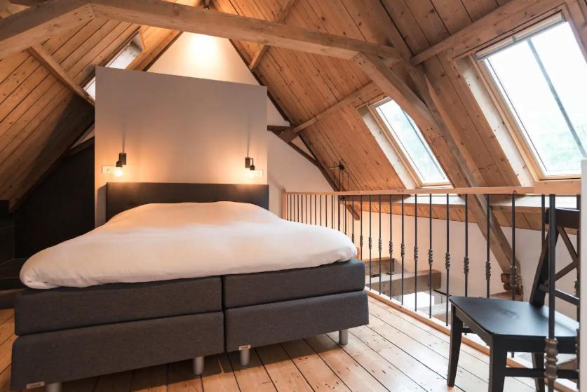 Beautiful House in The Middle of Nature - 2