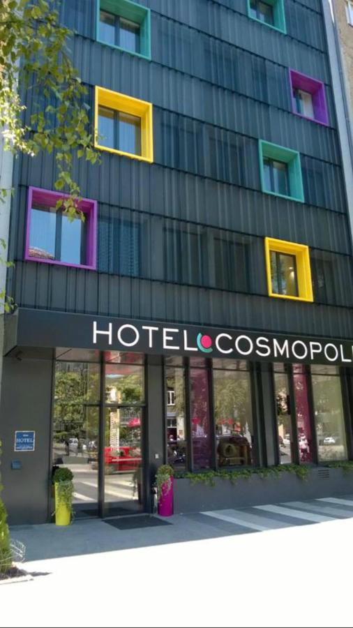 Hotel Cosmopolit photo