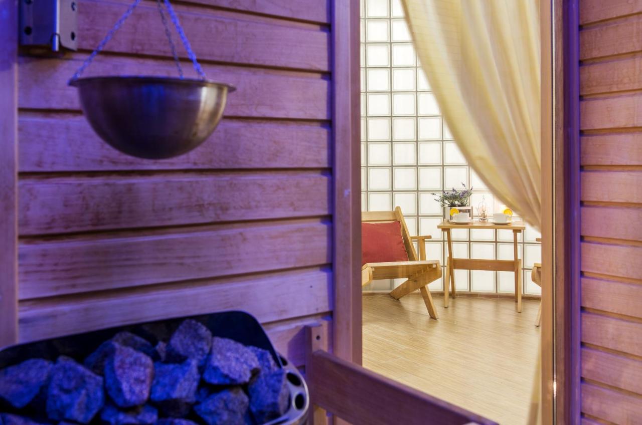 Boutique Hotel Seven Days photo