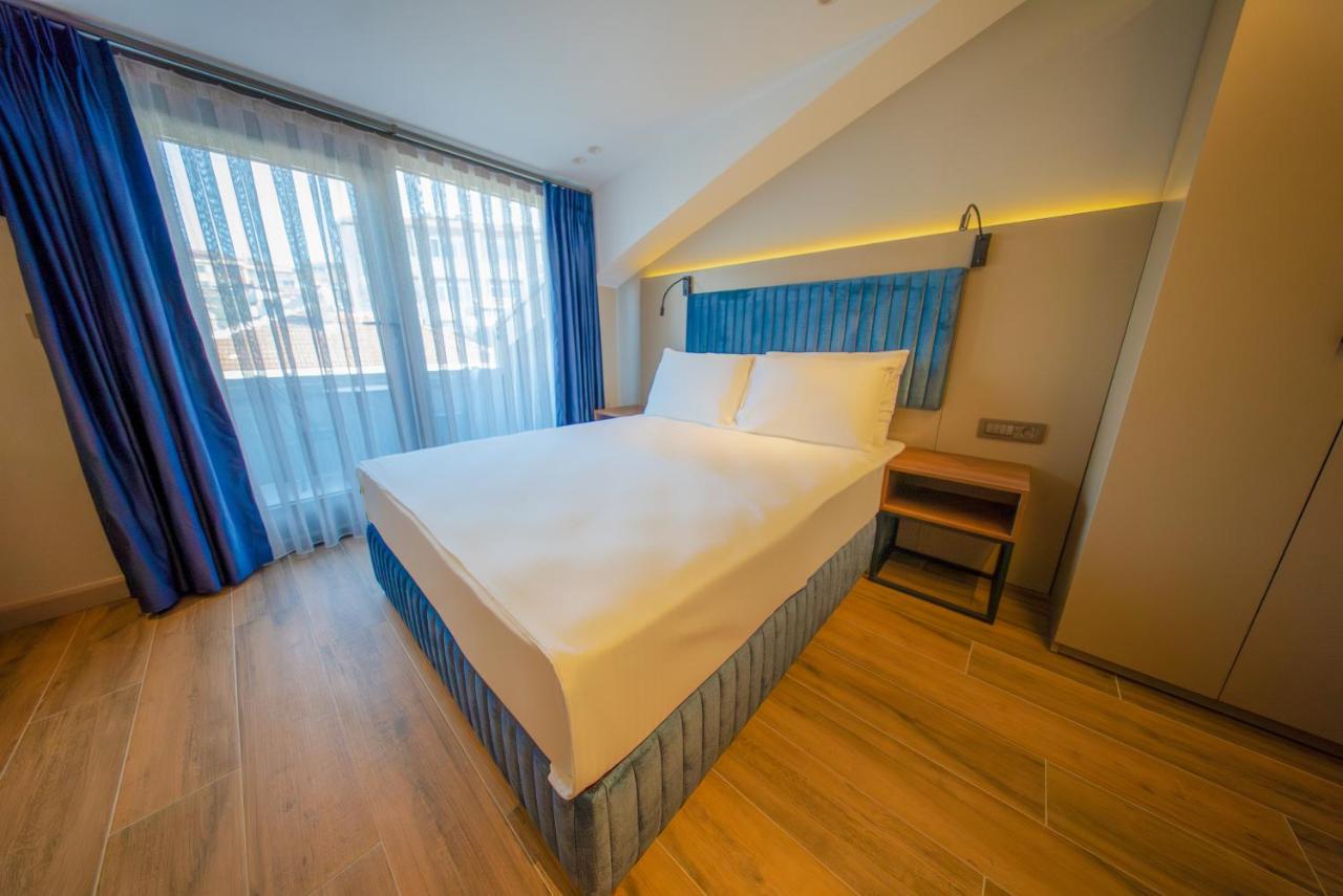 Deluxe Çift Kişilik Oda - Balkonlu