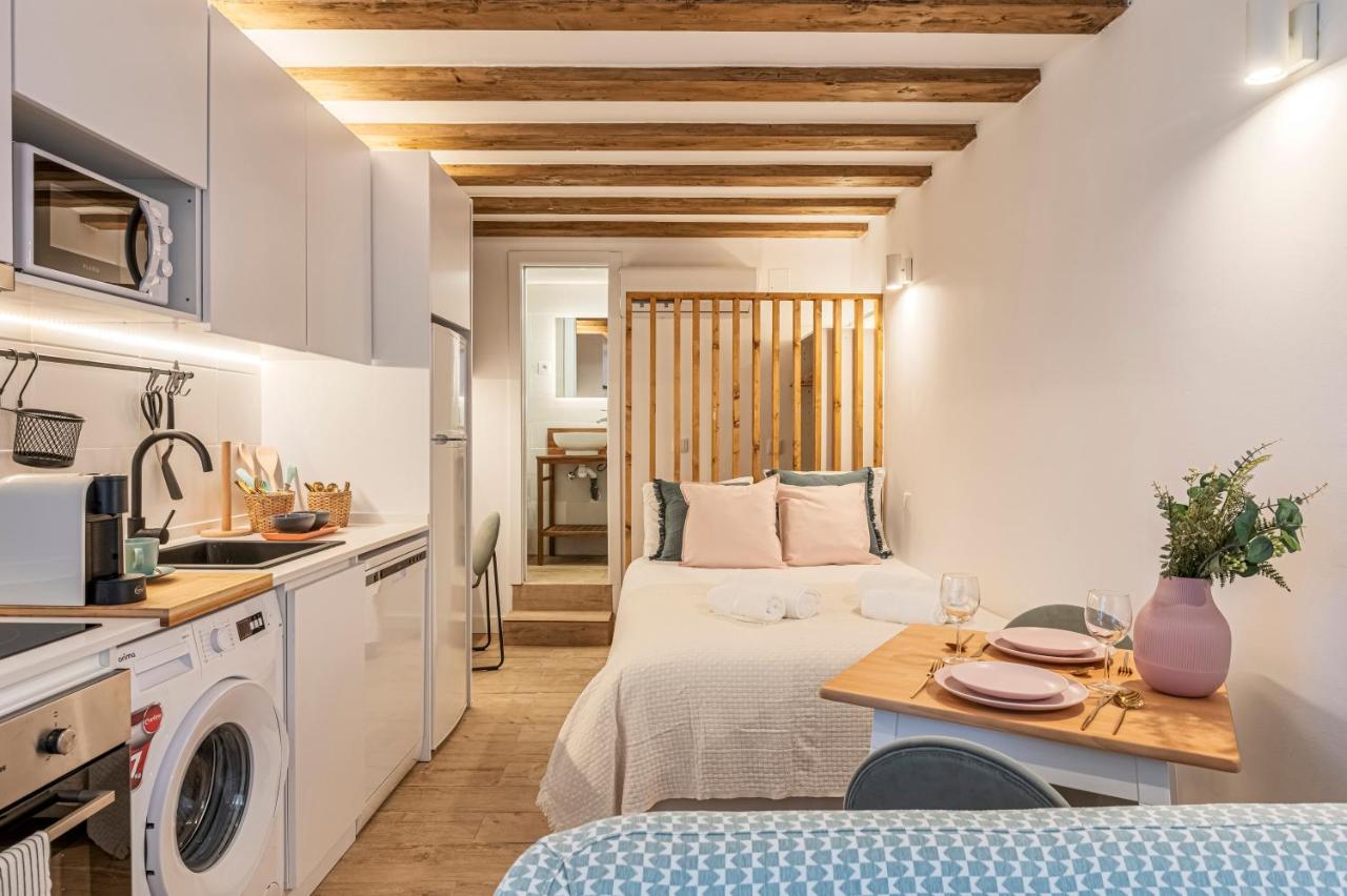 Chalet Marias - Parede beach apartments - 2