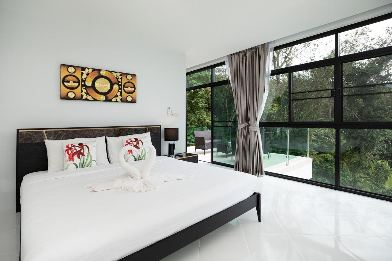 King Size Sea View Villa with Plunge Pool Sleeps 6 - 2